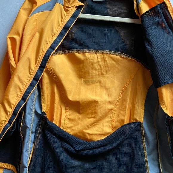 Pearl Izumi Yellow Cycling Whisper Soft Shell Windbreaker  Vest Jacket-Size M - Picture 5 of 9